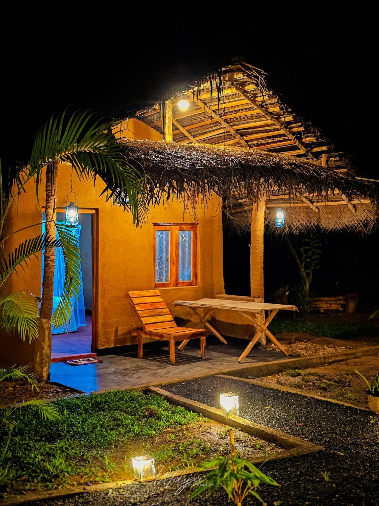 Отель Wild Safari Clay House Удавалаве Экстерьер фото